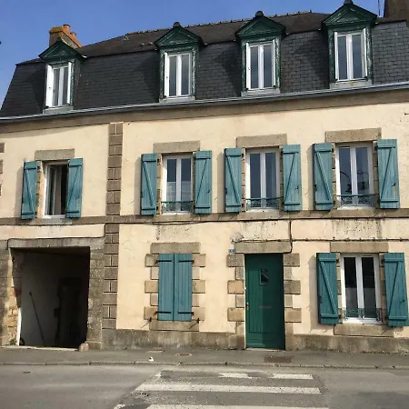 Situe Dans L'hyper-centre D'auray Apartament *