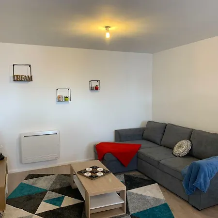 Situe Dans L'hyper-centre D'auray Apartment