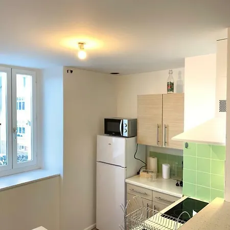 Situe Dans L'hyper-centre D'auray Apartment